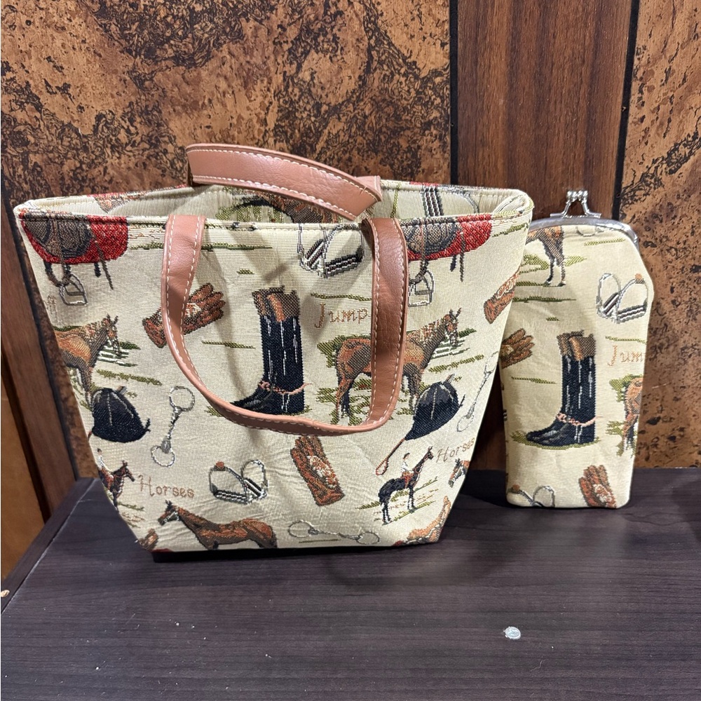 Vintage handbag with small clutch